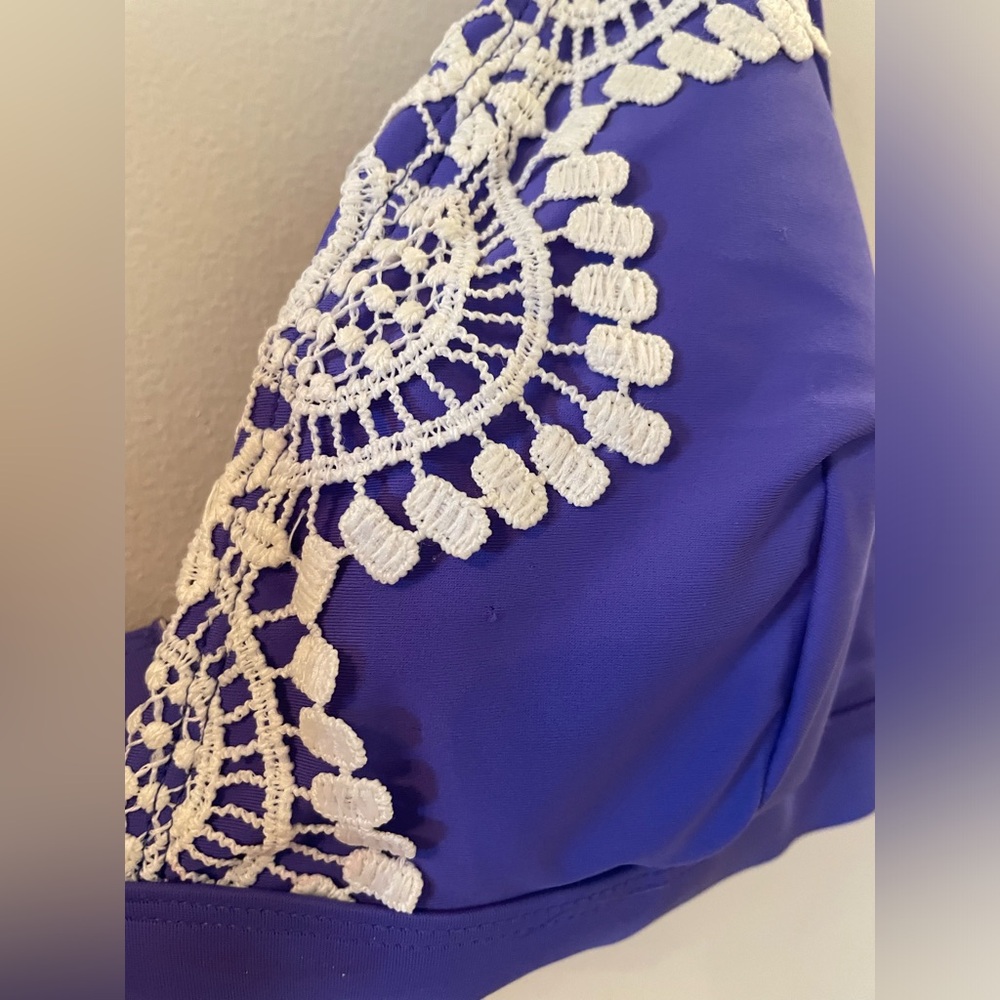 Periwinkle 2-pc swimsuit - Picture 4 of 4